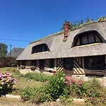 La Romance Et La Romanesque Bed & Breakfast 3*