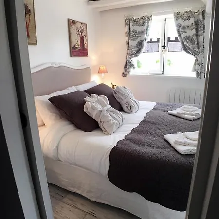Bed & Breakfast La Romance Et La Romanesque