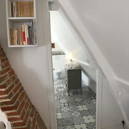 Couette-café La Romance Et La Romanesque Berville-sur-Mer