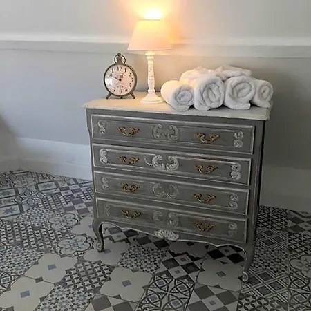 Bed & Breakfast La Romance Et La Romanesque 3*