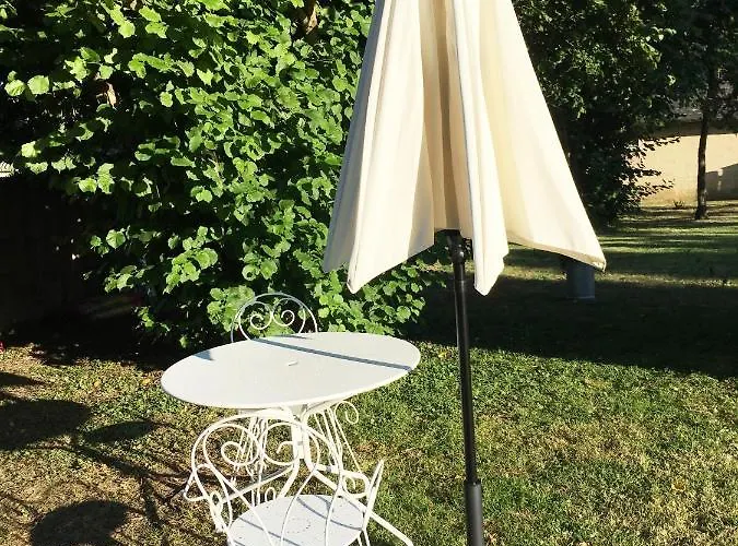 La Romance Et La Romanesque