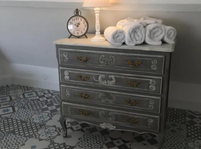 Bed & Breakfast La Romance Et La Romanesque